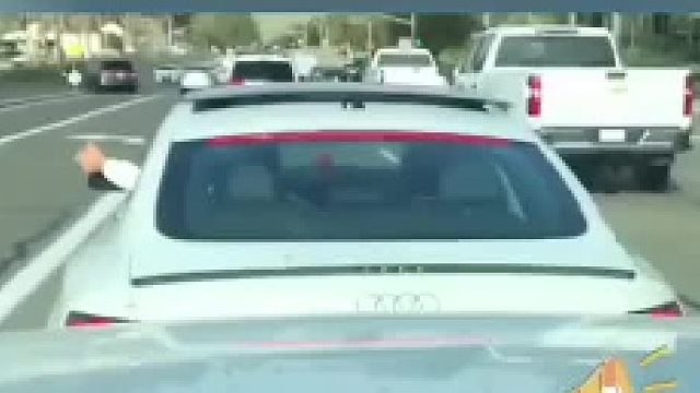 你们遇到这样的会怎么做呢？这是保险的正确打开方式吧