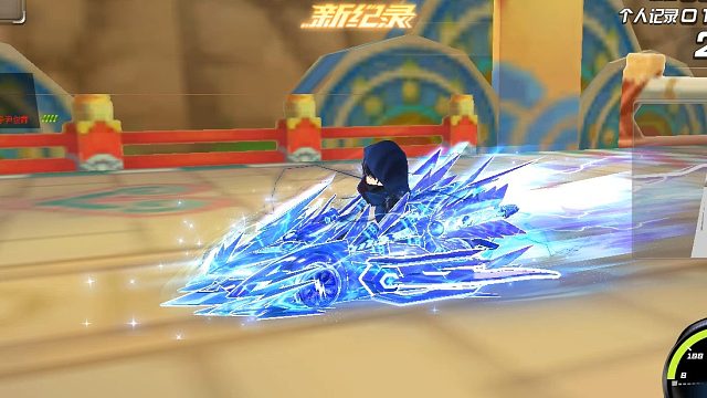 QQ飞车朕哥：S车众神之神宙斯还是挺火的！手感皮肤里算比较不错的