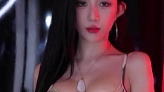 【正恒YJ-VIKI【浈】】和我谈谈怎么了