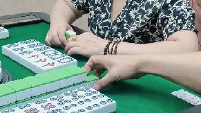 哦吼！卡五星麻友！这牌打的开心吗？