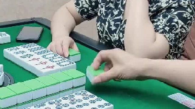 哦哦！湖北卡五星大神们。这牌赢的幸福吗？