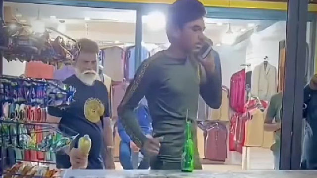 我喝饮料从来没花过一分钱