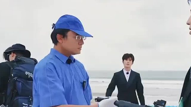 国超的表情太好笑了！