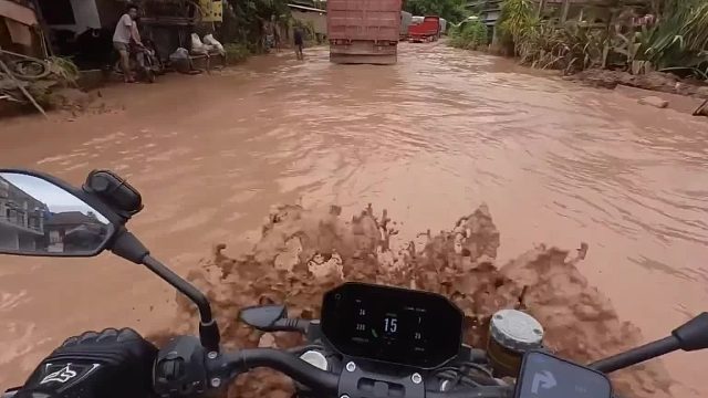 德国小伙马克骑摩托勇闯中国【六】