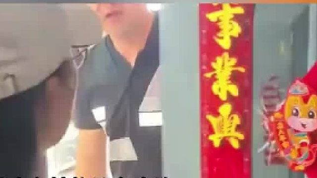 丈夫总往朋友家跑，妻子找上门看个究竟