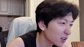 我剛招的新主播小昭被1995大哥看上30萬砸臉上 嚇跑了