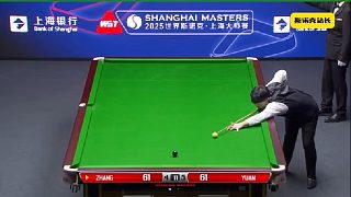 斯諾克上海大師賽德比戰(zhàn)張安達(dá)開局3-0領(lǐng)先，隨后袁思俊反打一波5-1張安達(dá)6-5驚險(xiǎn)獲勝，晉級(jí)16強(qiáng)