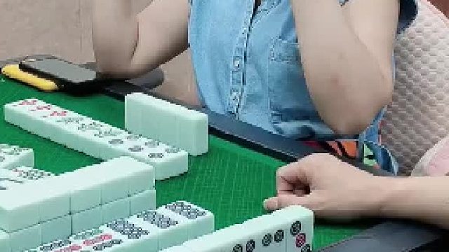 哦吼！不知道是技术有问题。还是对小姐姐太温柔呢？