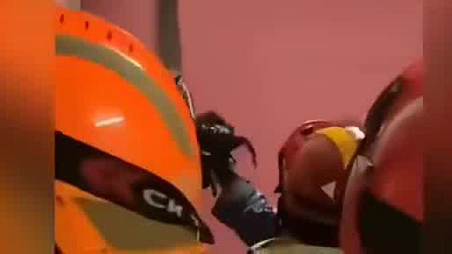 要是我，现在外面下雨，我睡马路都不睡家里~