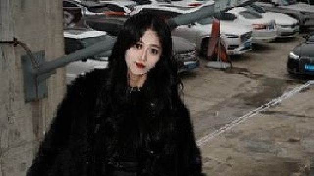 要我帮你暖暖手吗？