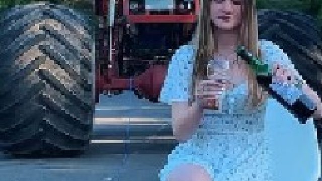 怪兽卡车惊天腾跃炫技