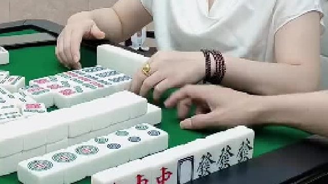 哦吼！我问你个事！列牌为什么要杠呢？