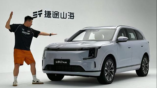 能变3米大床？还有2台冰箱？