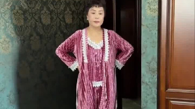 这儿媳妇有点虎，太调皮了