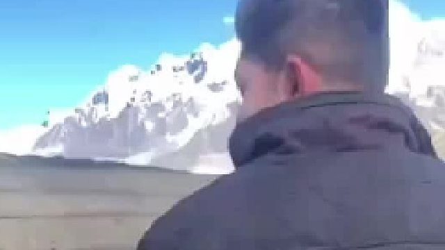 我还以为燕云里面的秃鹰过于大了，没想到真有这么大