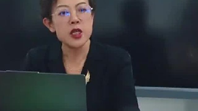 当00后遇到65后“好老板”，配合员工录视频给男友