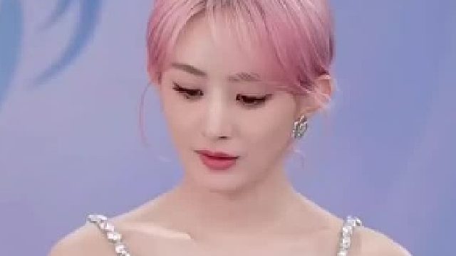 哈哈不按套路出牌的小丽丽！