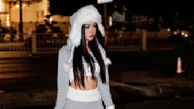 小姐姐感觉好逗呀~