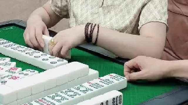 哦吼！列回装聪明。还放了个杠上炮……