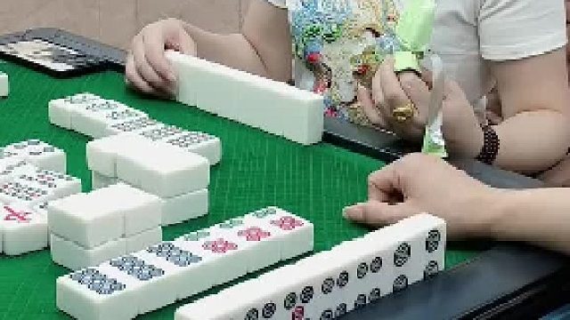 哦吼！卡五星兄弟们。进来评哈理。列牌怎么算呢？