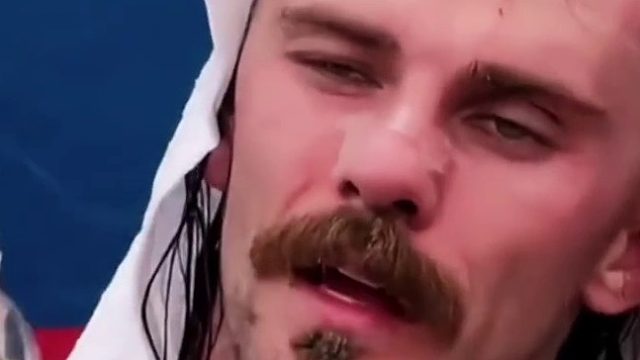 为什么运动员要把水吐出来而不是喝下去