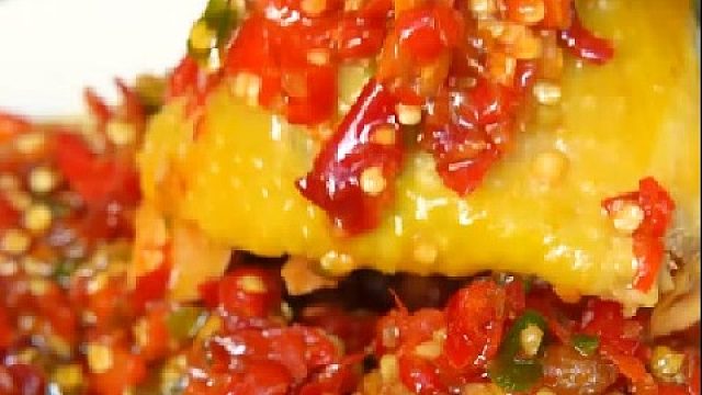 简简单单吃个烧鸡