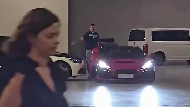 着急下班回家的卢卡东契奇 竟在停车场遇到了点麻烦