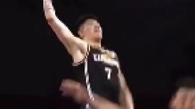 还记得金金生涯最高分是打哪个球队时砍下的吗