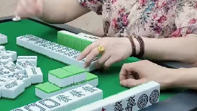 吼！小姐姐对不起哈！这一不小心杠开了……