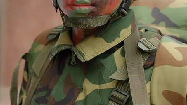 菜鸟们成功度过地狱周训练，但迎接他们的却是更残酷的魔鬼营！