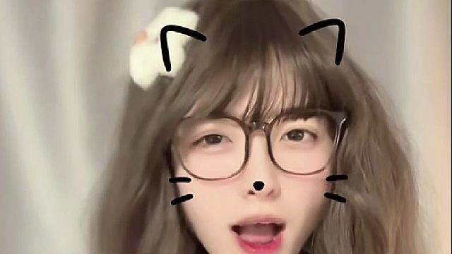 谁说妹子玩不明白炉石的？学妹还是女神级别