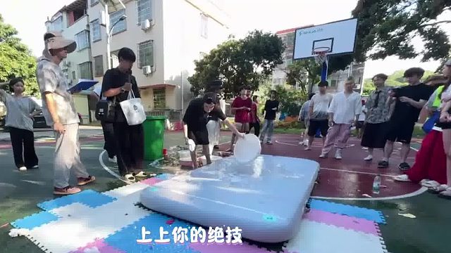 狂魔队登场！计时游戏状况百出，喷水、卧底笑料不断！