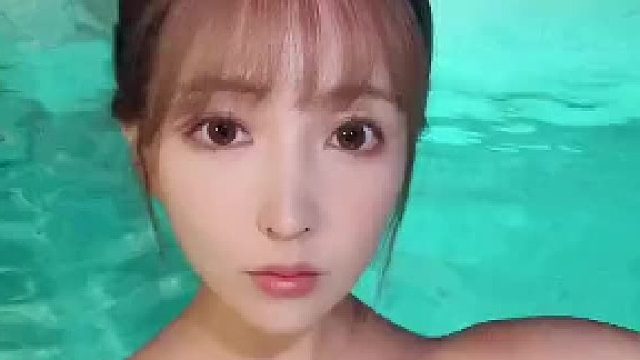 加滤镜是好看，真人皮肤太黄黑了