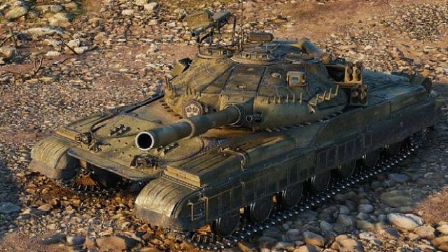 坦克世界  就在这个小土坡左右开弓