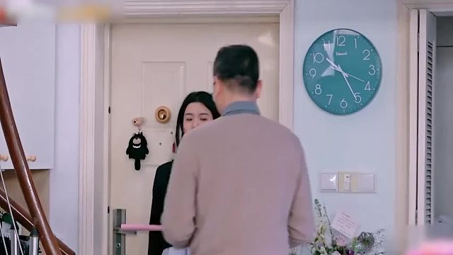 江浙沪独生女的宠爱在言语里具象化，25岁卢昱晓做菜被爸爸连串夸