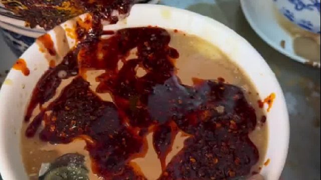 西安硬核早餐卤汁凉粉泡馍！一吃一个不吱声！