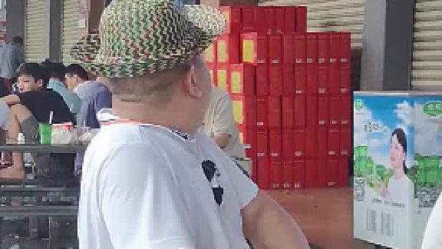 人在干坏事的时候是最不会嫌累的