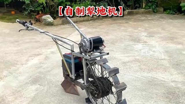 男子用一些普通材料手工打造出一款种地神器，果然是高手在民间啊