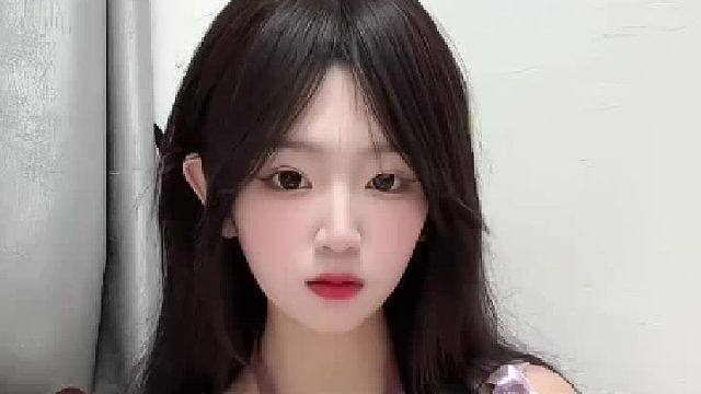 回眸一笑，氛围定格