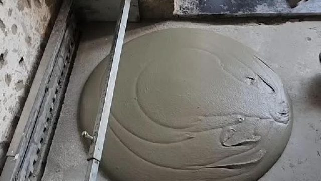 小伙凭借一门娴熟手艺做到月入五位数，还真是360行，行行出状元!