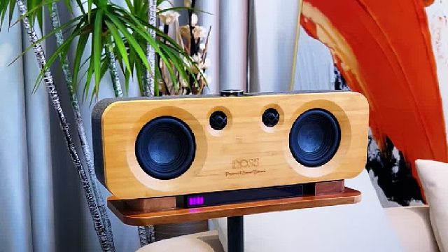 这音响满足耳朵和眼睛的双重期待，DOSS全景声音响