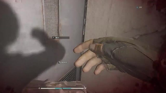 暗区探险竟撞上软体小虫