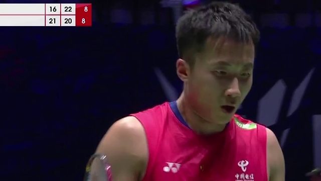 2025世界羽毛球锦标赛，双方开局争夺激烈，阿祖找回节奏，以21-14拿下决胜局