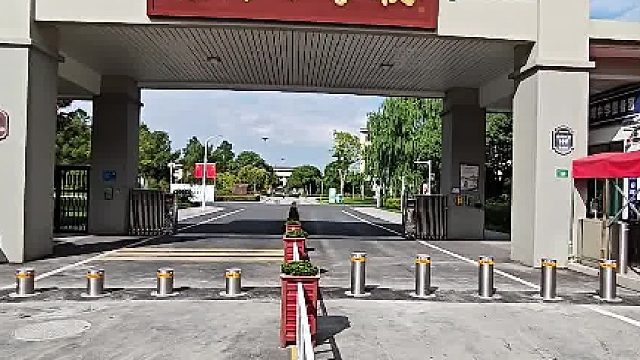 各大院校都在用的阻车路障！出入口安全好帮手！