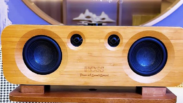 蓝牙音响界的黑马？这音质真能打，DOSS全景声音响