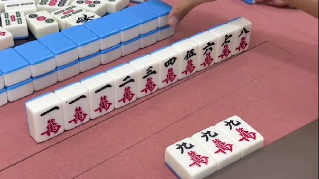 没想到吧，九莲宝灯见万就胡！