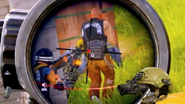 暗区突围山谷激战，坤坤助我摆脱热感追踪，这队友靠谱！