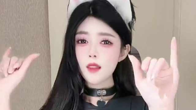 我不回信息很正常  哪个捡破烂的不忙