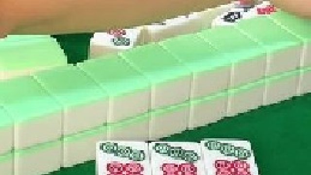 成麻换三张 四川麻将：这不到最后不会死心的。。合川有不有一起玩的小伙伴