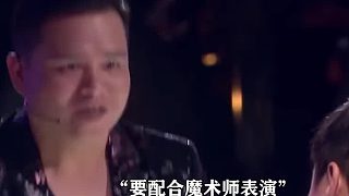 還好楊冪反應(yīng)快，不然真要嫁出去了